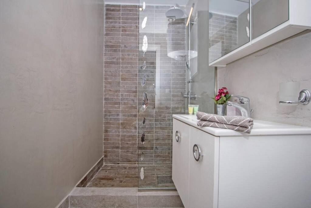 Paravento Lux Studio Apartment Corfu  ภายนอก รูปภาพ