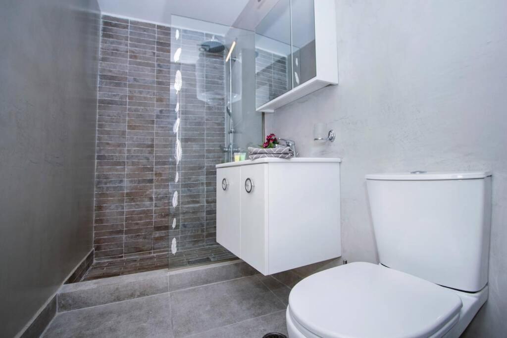 Paravento Lux Studio Apartment Corfu  ภายนอก รูปภาพ